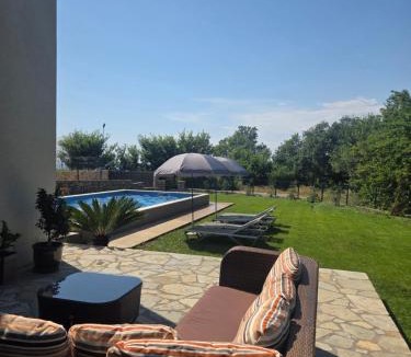 Dobra Voda Villa | Villa Oaza
