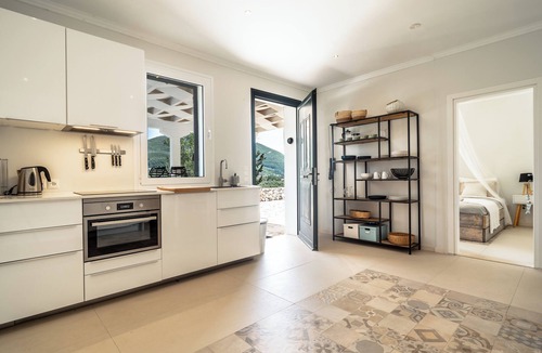 Vassiliki Villa | Villa Oliveira - Sea View - Two private pools - Jacuzzi