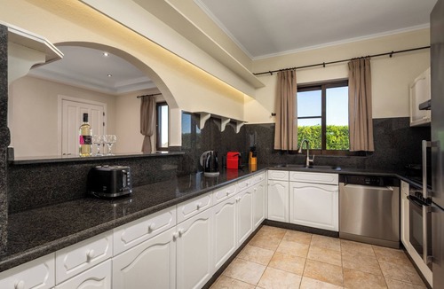 Fanes Villa | Villa Palmeras with private pool