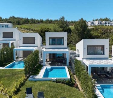 Haniotis Villa | Villa Paradisio 2, Pool, Sea View