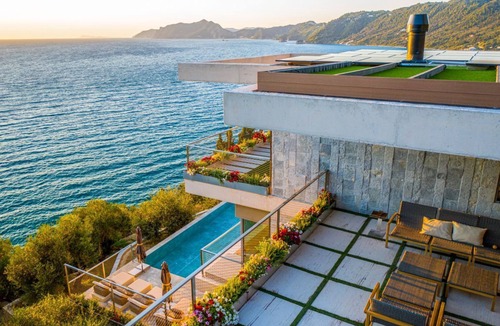 Pentati Villa | Villa Parsley - Five Bedroom Villa, Sleeps 10