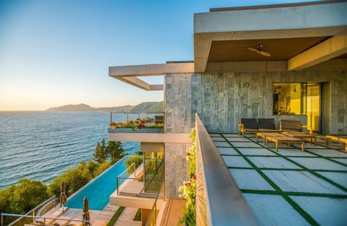 Pentati Villa | Villa Parsley - Five Bedroom Villa, Sleeps 10