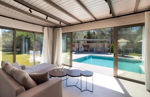 Kariotai Villa | Villa Pasteli Sweet by Villa Plus