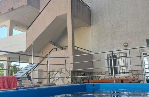 Utjeha Hladna Uvala Apartment | Villa Pavlovic - 30m from the beach