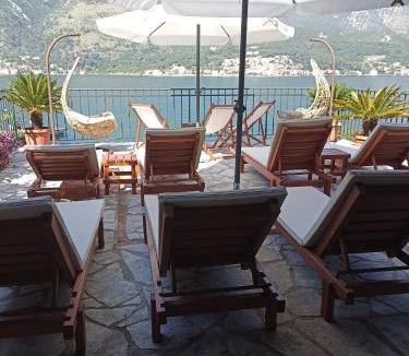 Dobrota Apartment | Villa Perla Del Mare