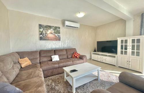 Seoca Villa | Villa Petra Zagora