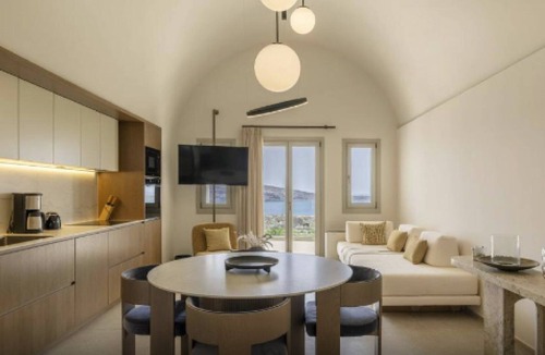 Oia Villa | Villa Philomela, Divine Sunset & Sea Views, Private Pool, Furnished Terrace, Oia