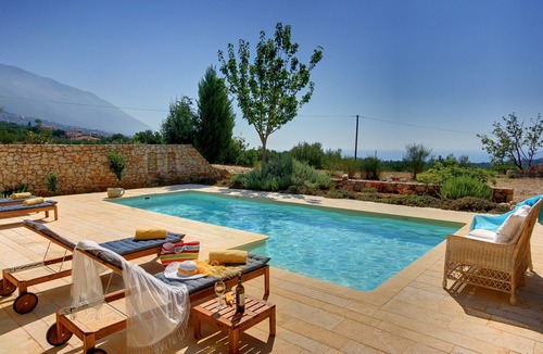 Karavados Villa | Villa 'Porfyra Ideales Resort' with Sea View, Wi-Fi and Air Conditioning