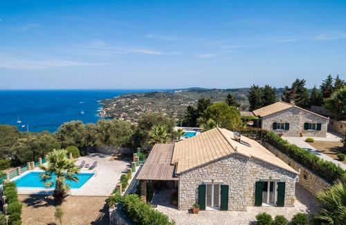 Kourteika Villa | Villa Rachi
