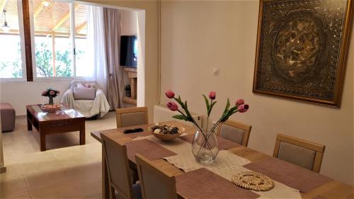 Loutraki-Agioi Theodoroi Villa | Villa Rania Loutraki