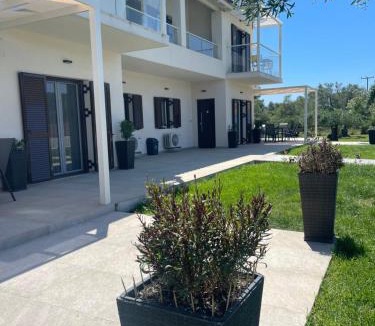 Roda Apartment | Villa Rodelia 1