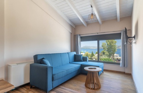Nikiana Villa | Villa San George 2 Country House with Sea View, Wi-Fi, and Air Conditioning
