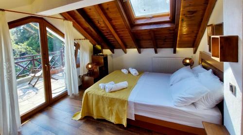 Porto Carras Villa | Villa Serenity, 6BD Family Villa, Beach Access
