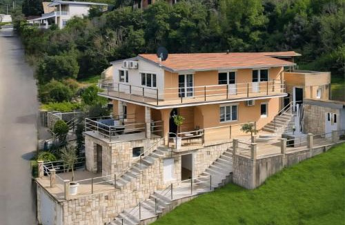 Utjeha Villa | Villa Sea La Vie with Private Pool and Sauna Sea View 5 Bedrooms