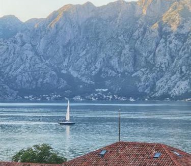 Prcanj Apartment | Villa Seashell