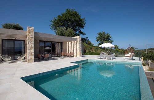 Petaleia Villa | Villa Serapias - Modern villa with private pool, close to the seaside in Corfù, Greece