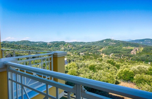 Agios Georgios Pagon Apartment | Villa Sofia Apartment #1