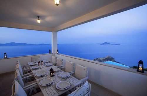Sapsila Villa | Villa 'Sophia Patmos' with Private Pool, Wi-Fi and Air Conditioning