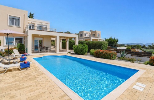 Gennadi Villa | Villa Sophie Gennadi