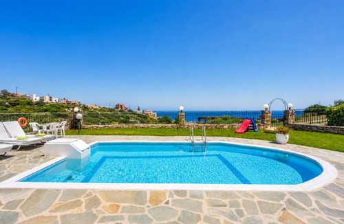 Maroulas Villa | Villa Spiridoula - Three Bedroom Villa, Sleeps 6