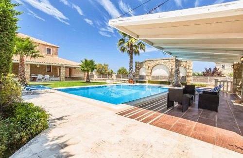 Drosia Villa | Villa St Dennis