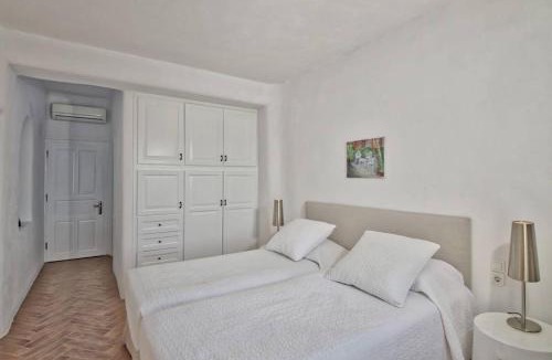 Plintri Villa | Villa Super Three in Super Paradise
