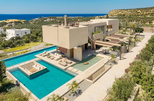 Sissi Villa | Villa Tauros