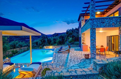 Sivota Villa | Villa Tentura - SivotaBayVillas Lefkada