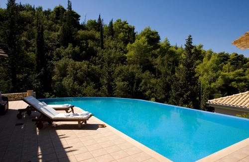 Tsoukaladhes Apartment | VILLA TIMOKLIA 2