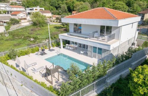 Orahovac Villa | Villa Tor