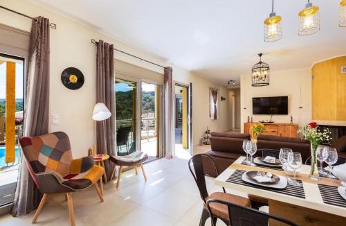 Monopari Villa | Villa Trules with private swimming pool