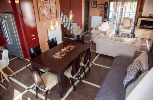 Argostoli Villa | Villa Tzanatos, spacious Villa with great view!