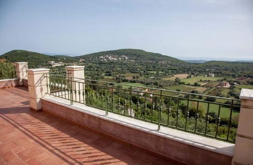 Argostoli Villa | Villa Tzanatos, spacious Villa with great view!