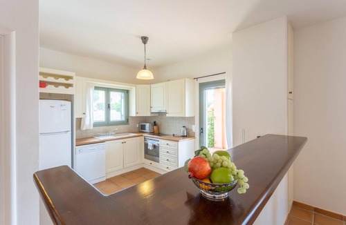 Mousata Villa | Villa Vali - Three Bedroom Villa, Sleeps 6