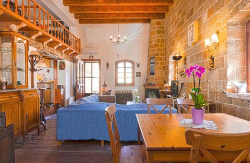 Rhodes Old Town Villa | VILLA VICTORIA OLD TOWN