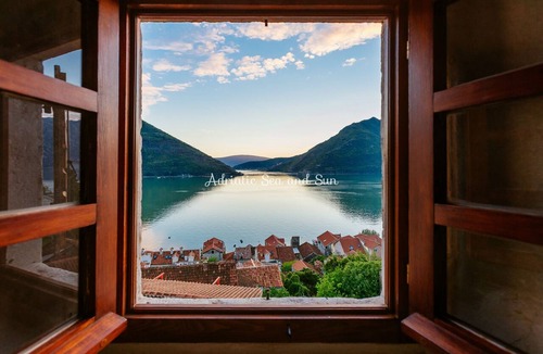 Perast Villa | Villa Violica * Exclusive renovated villa with pool & spectacular sea-views
