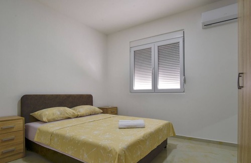 Bregvija Villa | Villa w Garden, Balcony 8 min to Ulcinj Long Beach