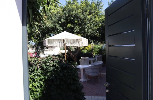 Maragas Villa | Villa 'Wave' in Villa Paradise Boutique Villas Hotel - Plaka beach