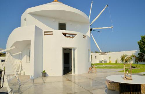 Milos House | villa windmill