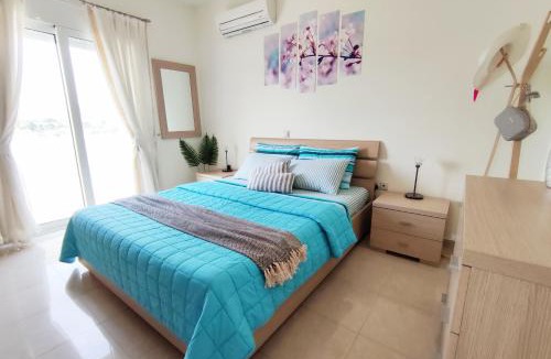 Haraki Villa | Villa with 2 bedrooms - 2 bathrooms - Private pool - WiFi 350 Mbps