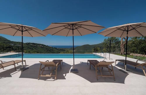 Rozino Villa | Villa Zvis - Private Pool and Sea View