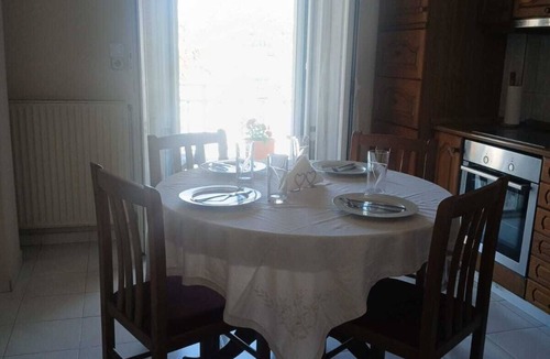 Argostoli Town Apartment | Vintage Seafront house