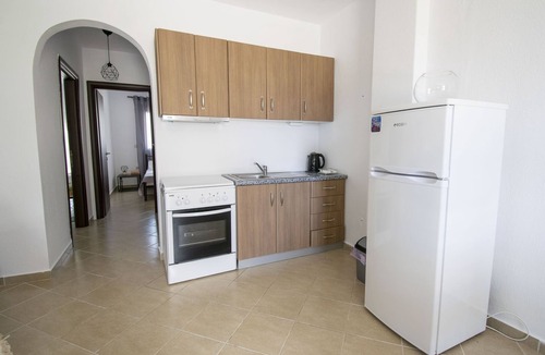 Flogita Apartment | Violeta Apartment by RentalsPro