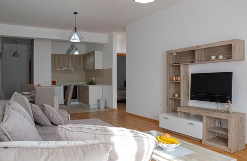 Ulcinj Apartment | VIP Apartment Deluxe 2