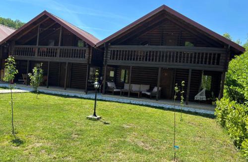 Virpazar House | Virpazar Oaza