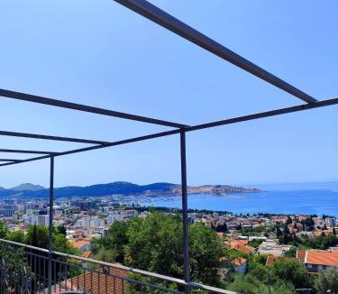 Susanj Apartment | VIVANA HOUSE - Sea View - Perfeket for families