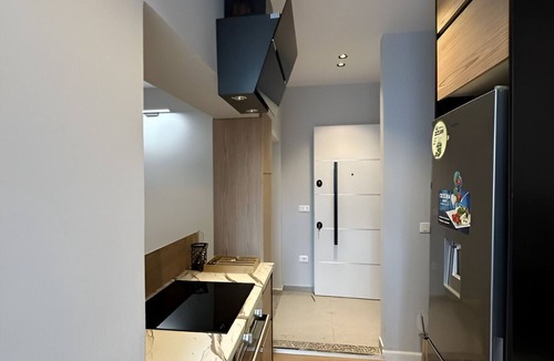 Tirana Apartment | VIVAR APARTMENT 1 in lovely Tiranë with AC, WiFi