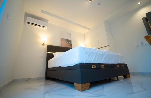 Radovici House | Vivora Residence