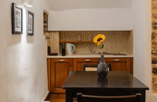 Mesta Apartment | Voltes Residences