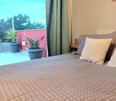 Vouliagmeni Apartment | Vouliagmeni Top Floor Maisonette - 2